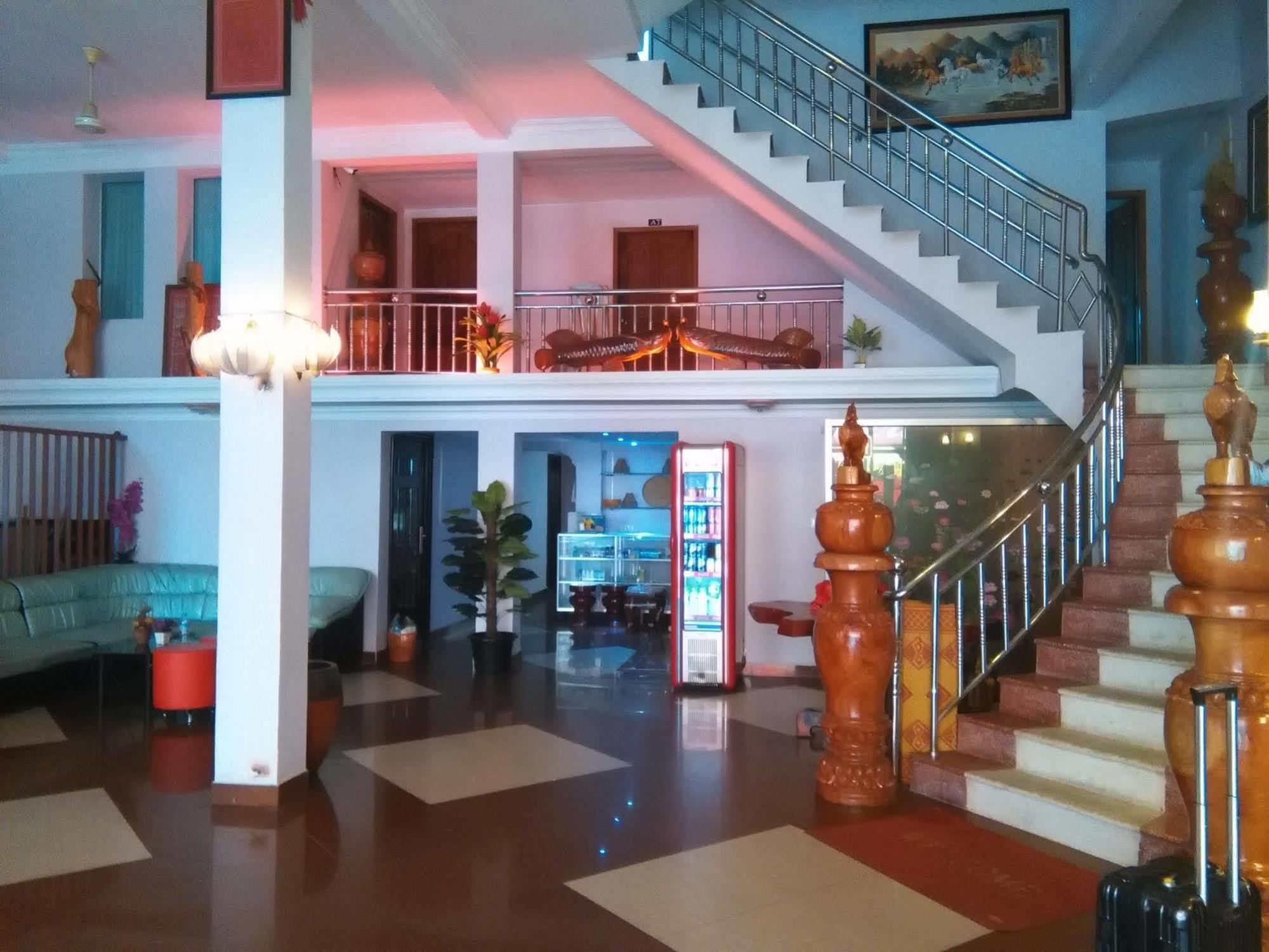 Mama'S Villa Phnom Penh Extérieur photo